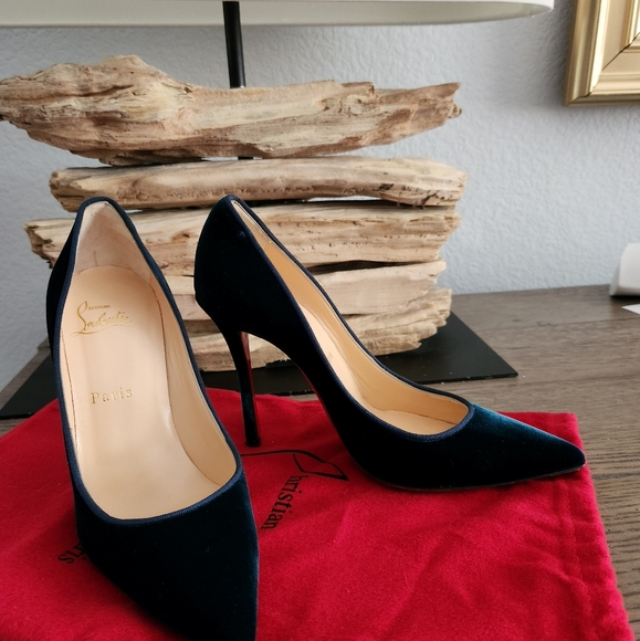 Christian Louboutin Velvet Decoltish 100 37 fits 36.5! - Picture 12 of 12